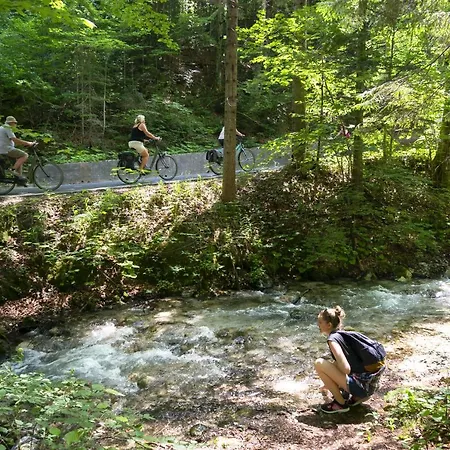 Julian Adventure Apartmán