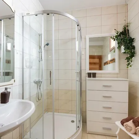 Julian Adventure Apartment