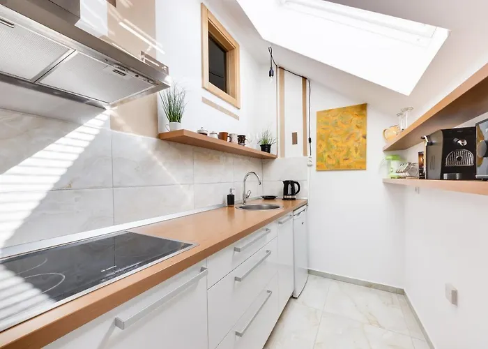 Julian Adventure Apartma